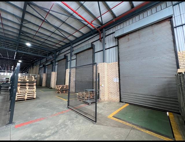 7,486M² WAREHOUSE TO LET IN STRIJDOMPARK